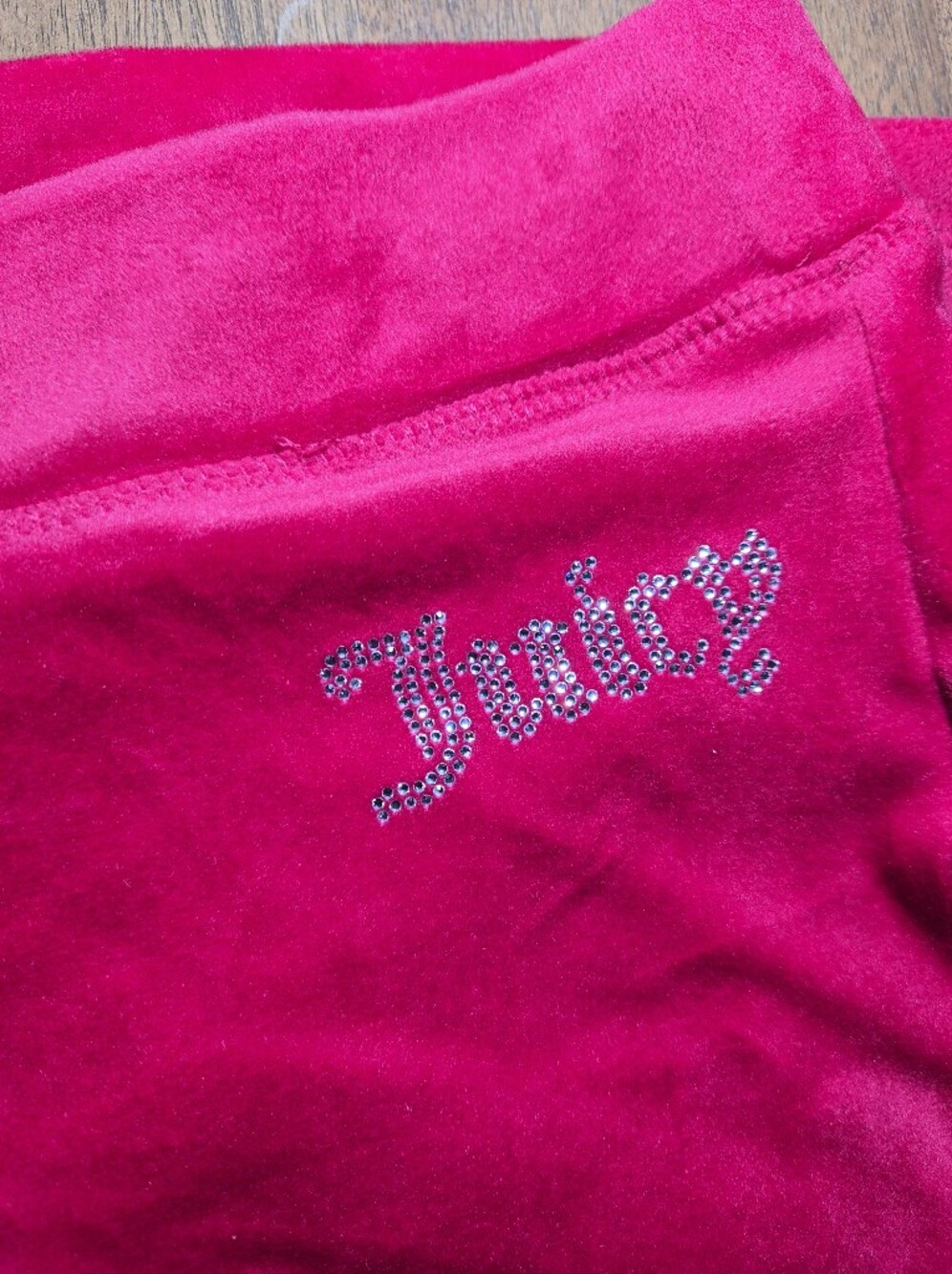 Juicy Couture Red Velour Sweatpants - Picture 3 of 4